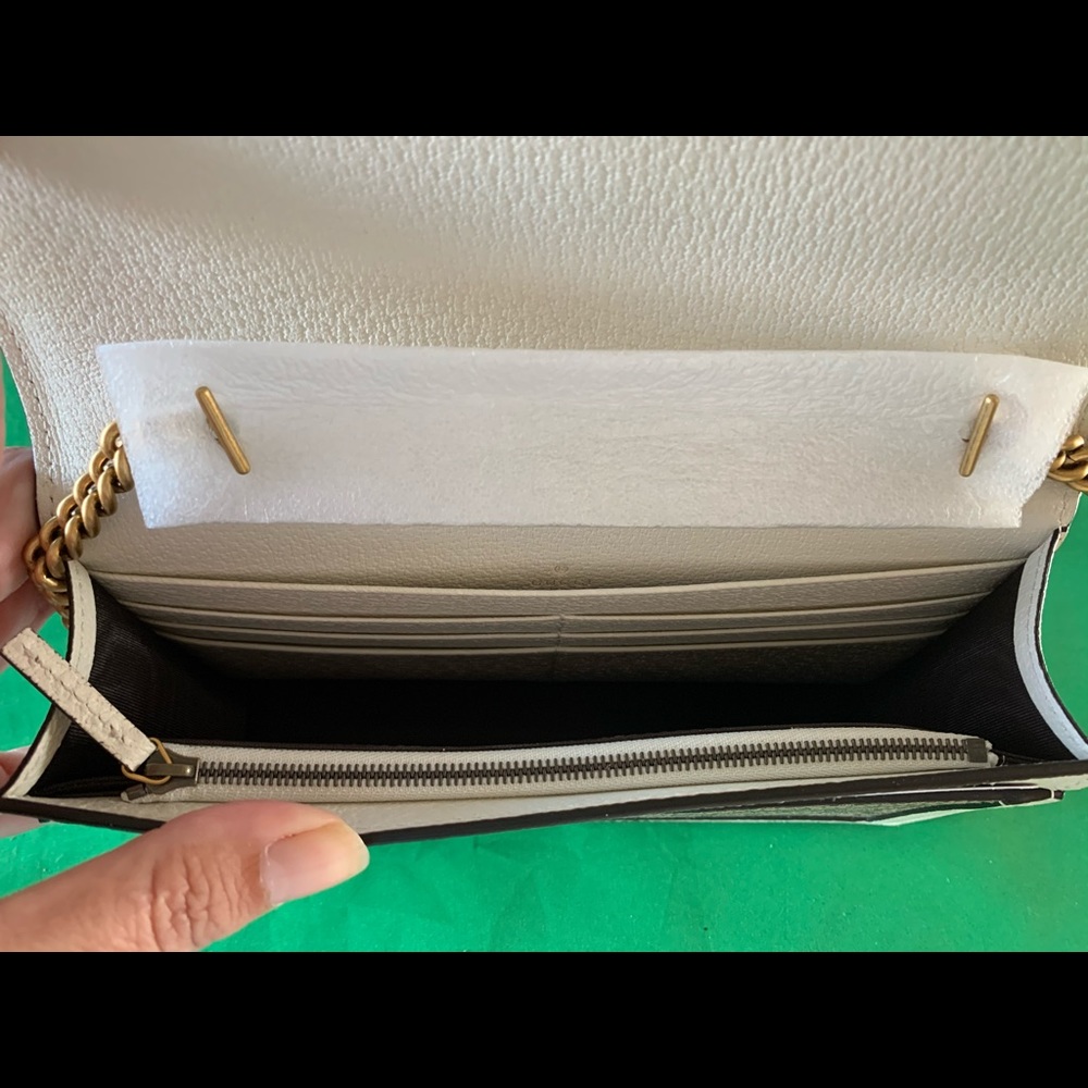 **SOLD**NEW Gucci Margaret Bee Crossbody** - Picture 6 of 8